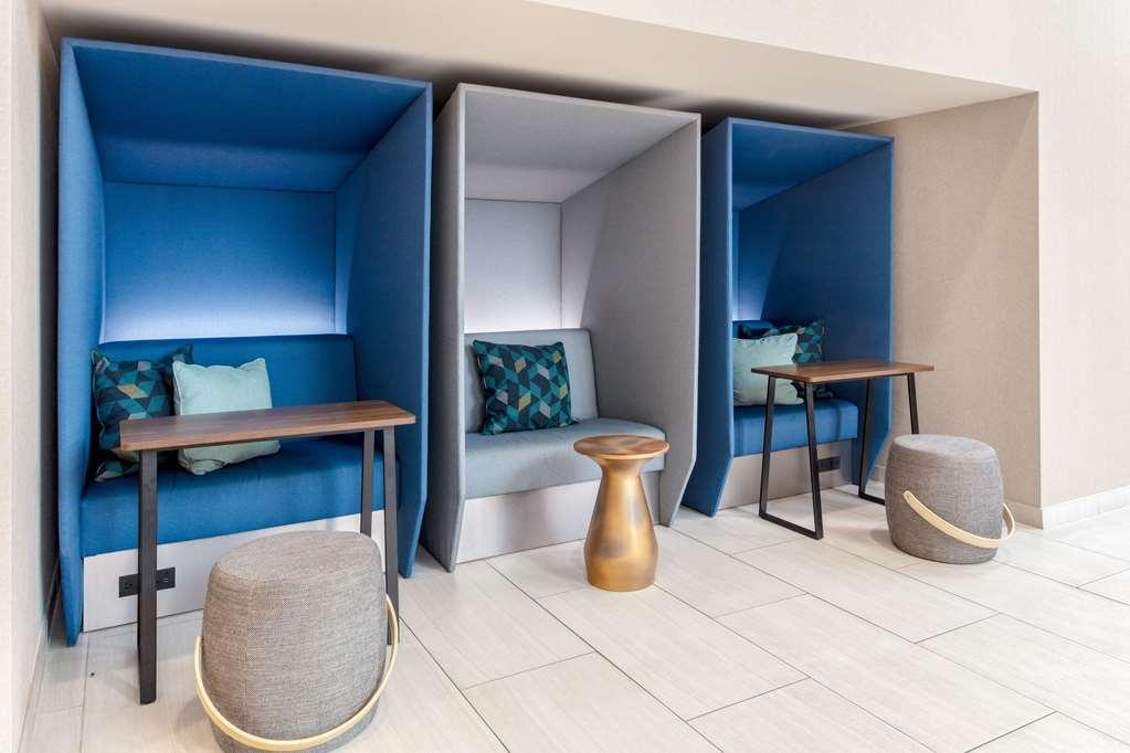 Home2 Suites By Hilton St Louis Downtown Сейнт Луис Интериор снимка